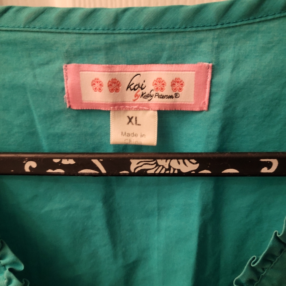 Kai ladies scrub top - Picture 2 of 2